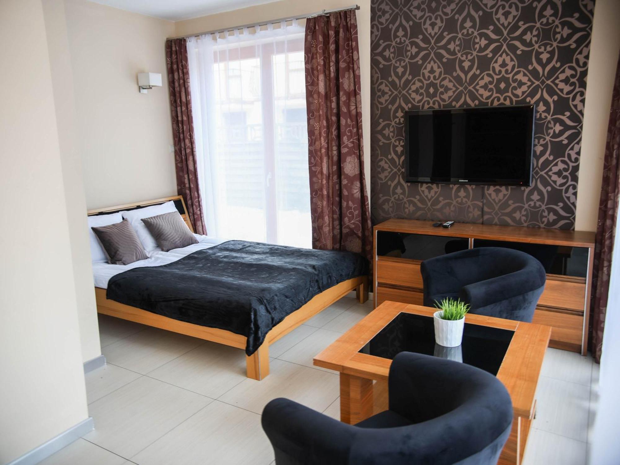 Apartamenty Przy Plazy - Willa For You โปเบียโรโว ภายนอก รูปภาพ