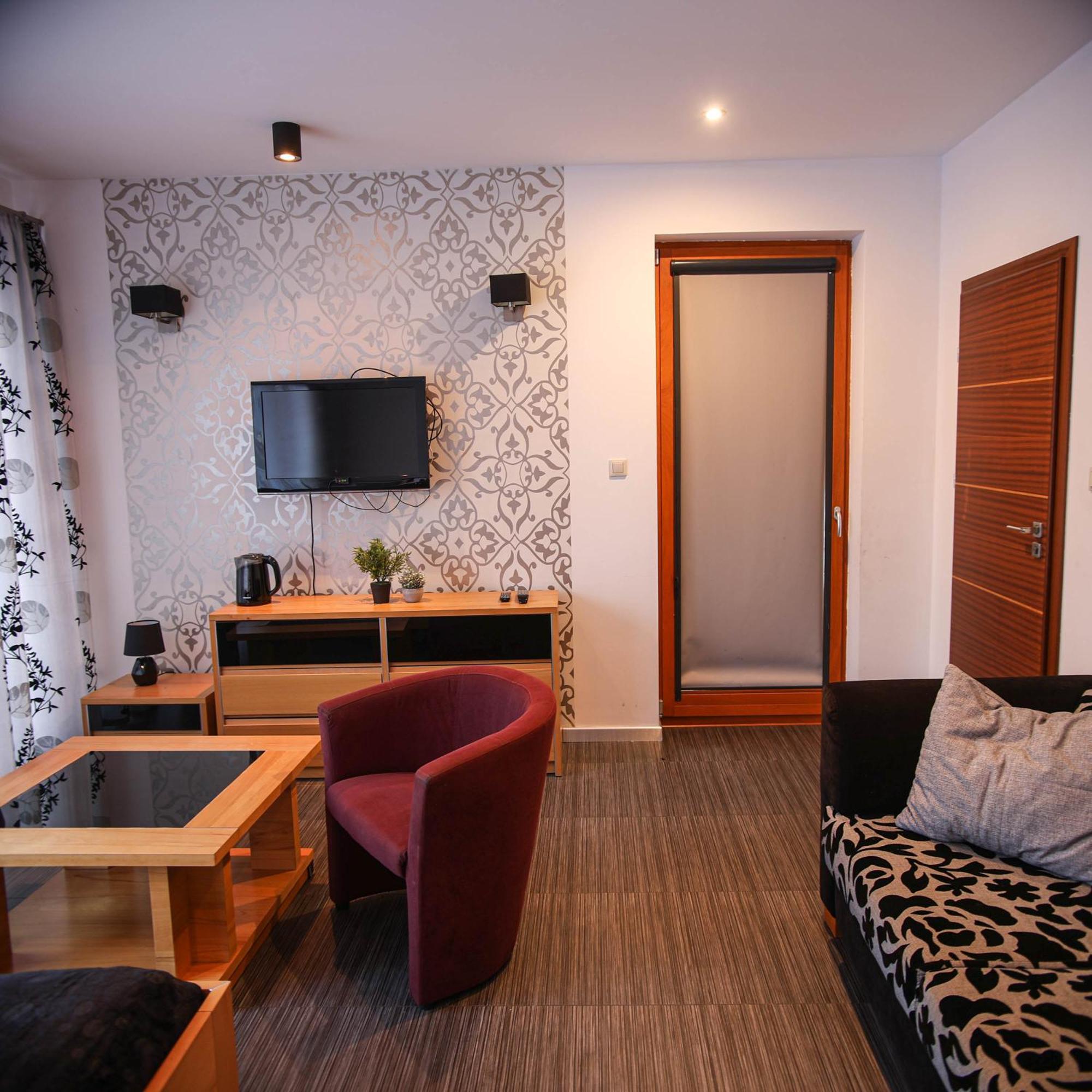 Apartamenty Przy Plazy - Willa For You โปเบียโรโว ภายนอก รูปภาพ