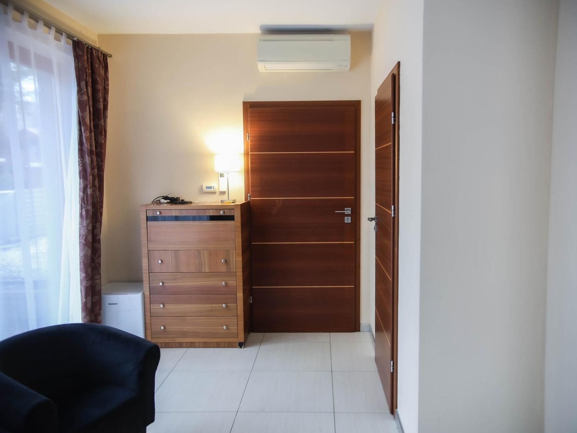Apartamenty Przy Plazy - Willa For You โปเบียโรโว ภายนอก รูปภาพ